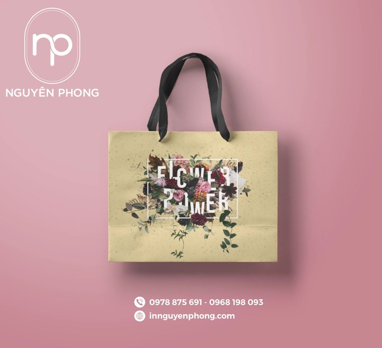 Mẫu túi giấy đựng hoa thiết kế